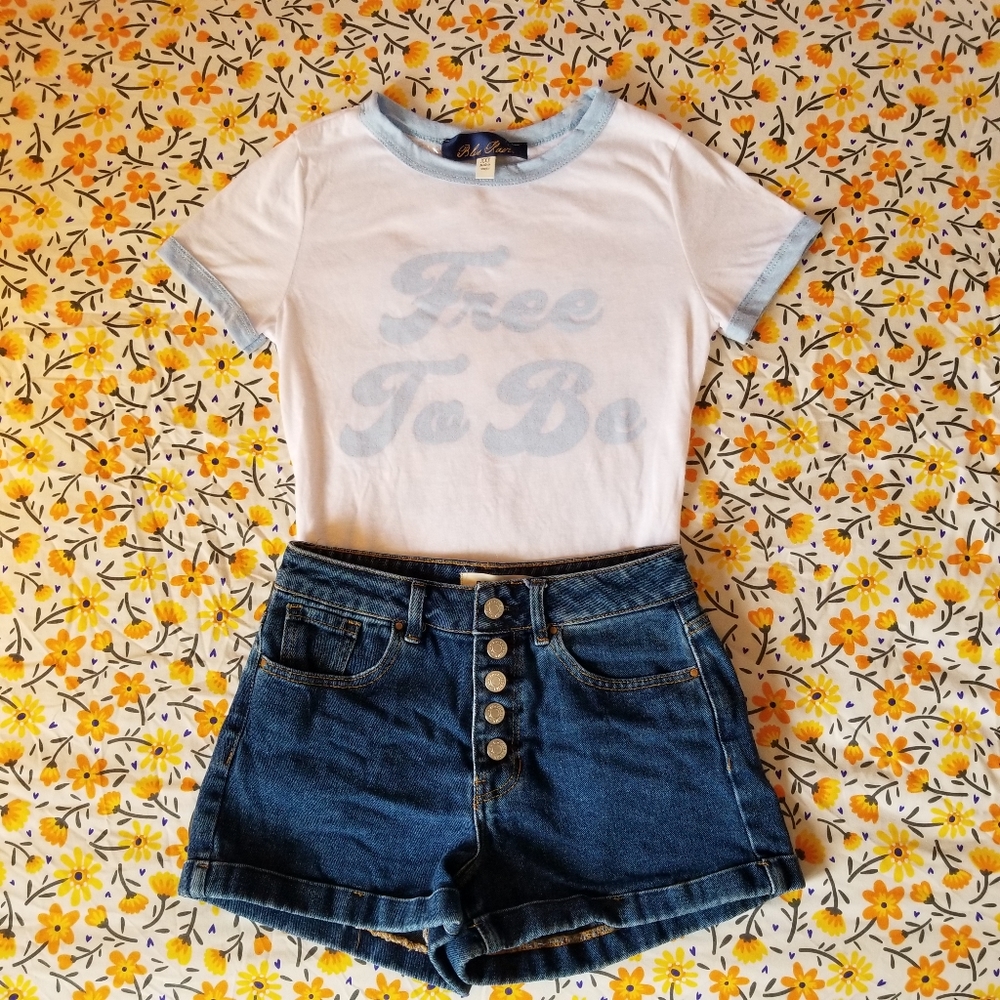 NWT Francesca's Free to Be Ringer Tee
